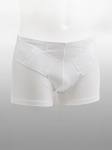 white shorts with two specially designed pockets for you who has to bring pump, pen and glucose meter at all times